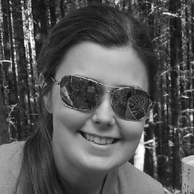 face of Amy Lewis